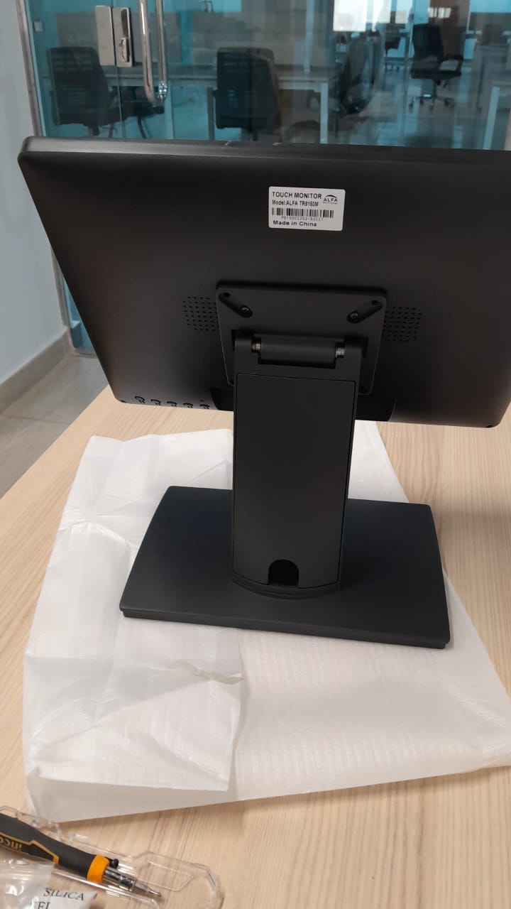 شاشة تاتش سكرين 15 الفا جديد